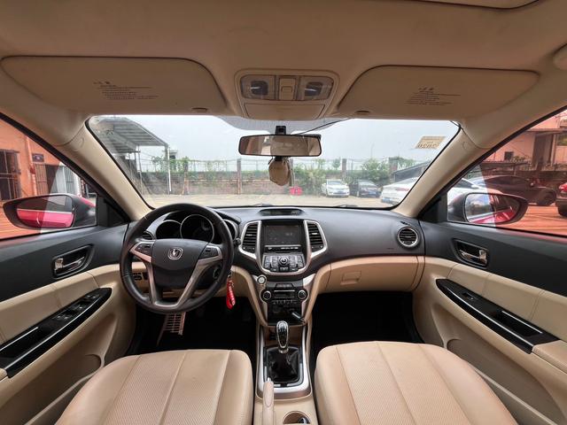 Changan Eado 2015 1.6L Manuelle Luxe National V d'occasion certifiée - u22161330