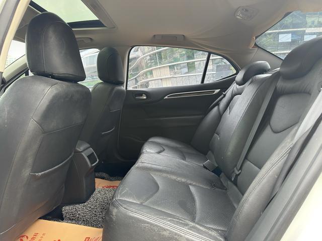 Certificated Pre-Owned Citroën C4L 2013 1.8L Automatic Enjoyment Edition - u19310363