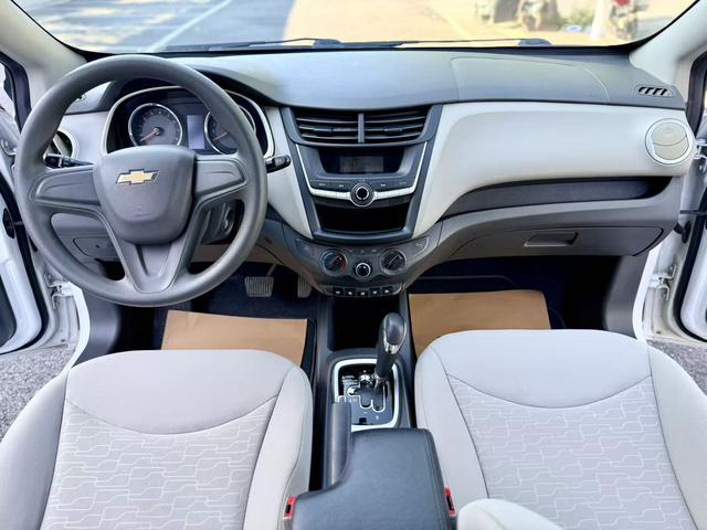 Chevrolet Sail 2015 Sail 3 1.3L AMT Ideal Version d'occasion certifiée SAIC-GM - u22102511