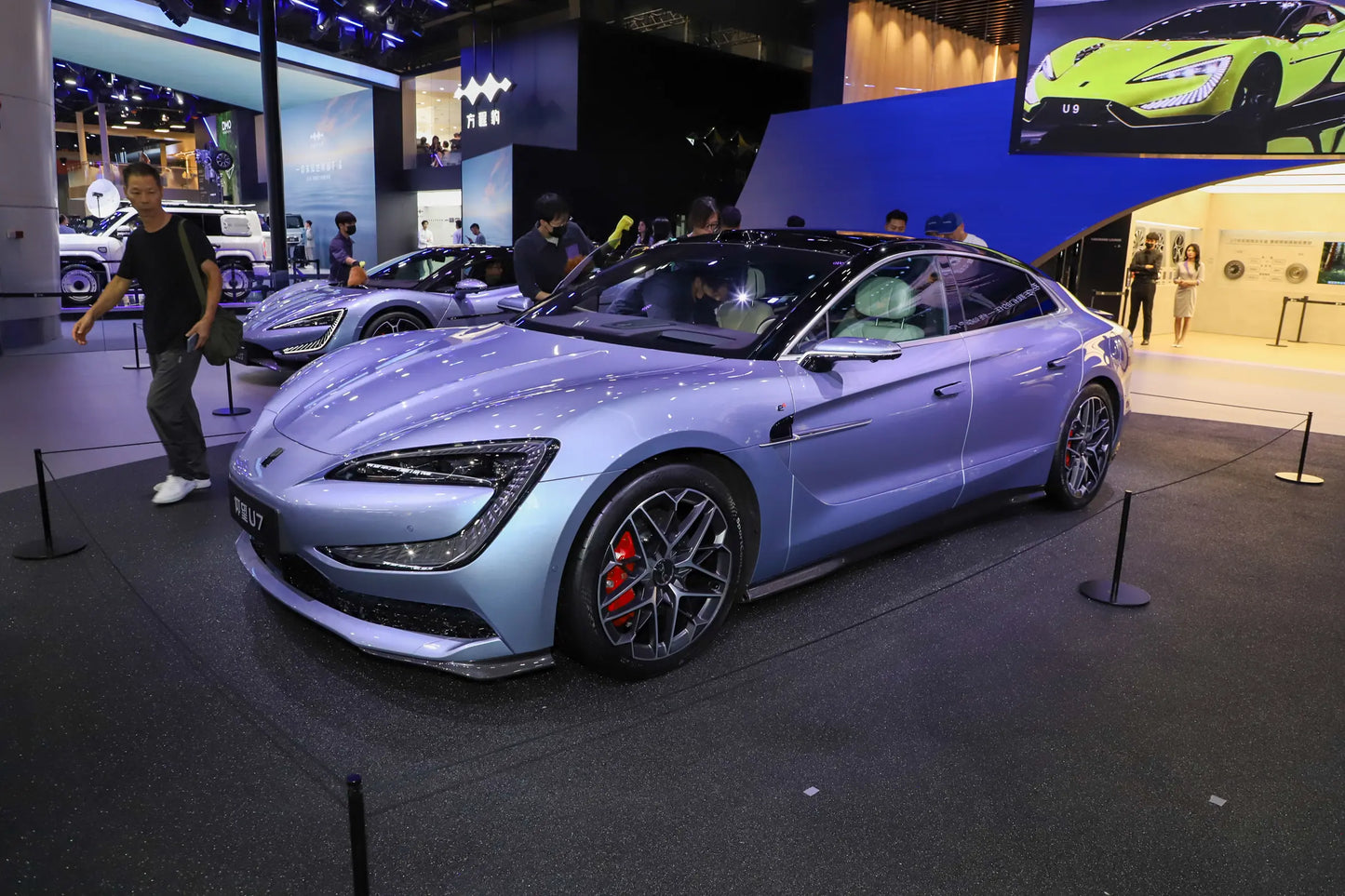 Yangwang U7 EV