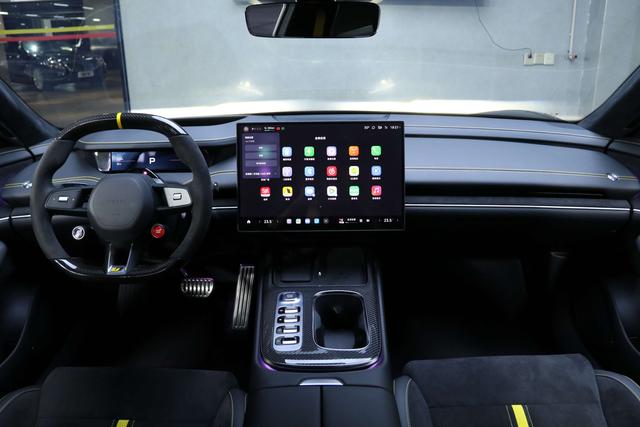 Pre-Owned Xiaomi SU7 Ultra 2025 Standard Edition