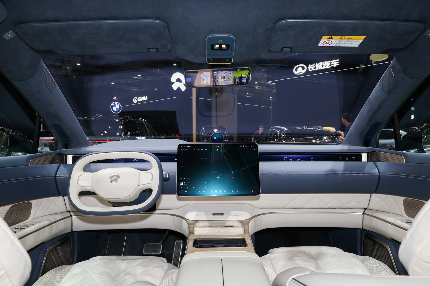NIO ET9