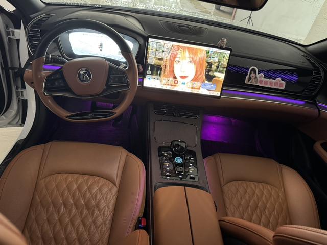 Certificated Pre-Owned BYD Han DM 2022 DM-i 121KM Premium Edition -u21183030