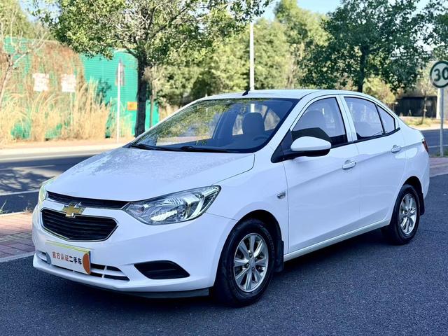 Chevrolet Sail 2015 Sail 3 1.3L AMT Ideal Version d'occasion certifiée SAIC-GM - u22102511