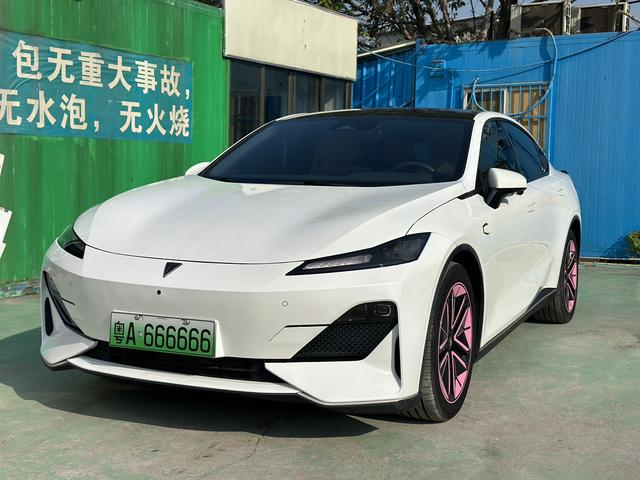 Pre-Owned Shenlan SL03 2022 1200 Extended - Range Edition