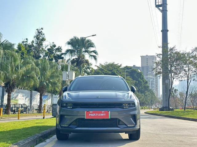 Certificated Pre-Owned Lynk & Co 06 EM-P 2020 Plus -u22056591