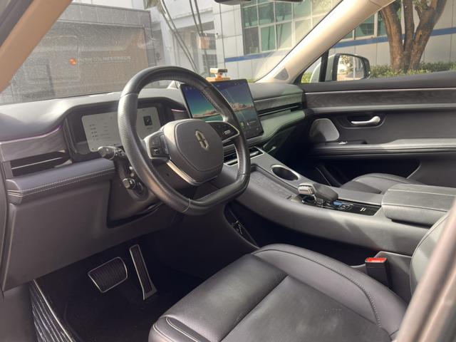 Pre - Owned 2022 AITO M5 Extended - Range 4WD Premium Edition