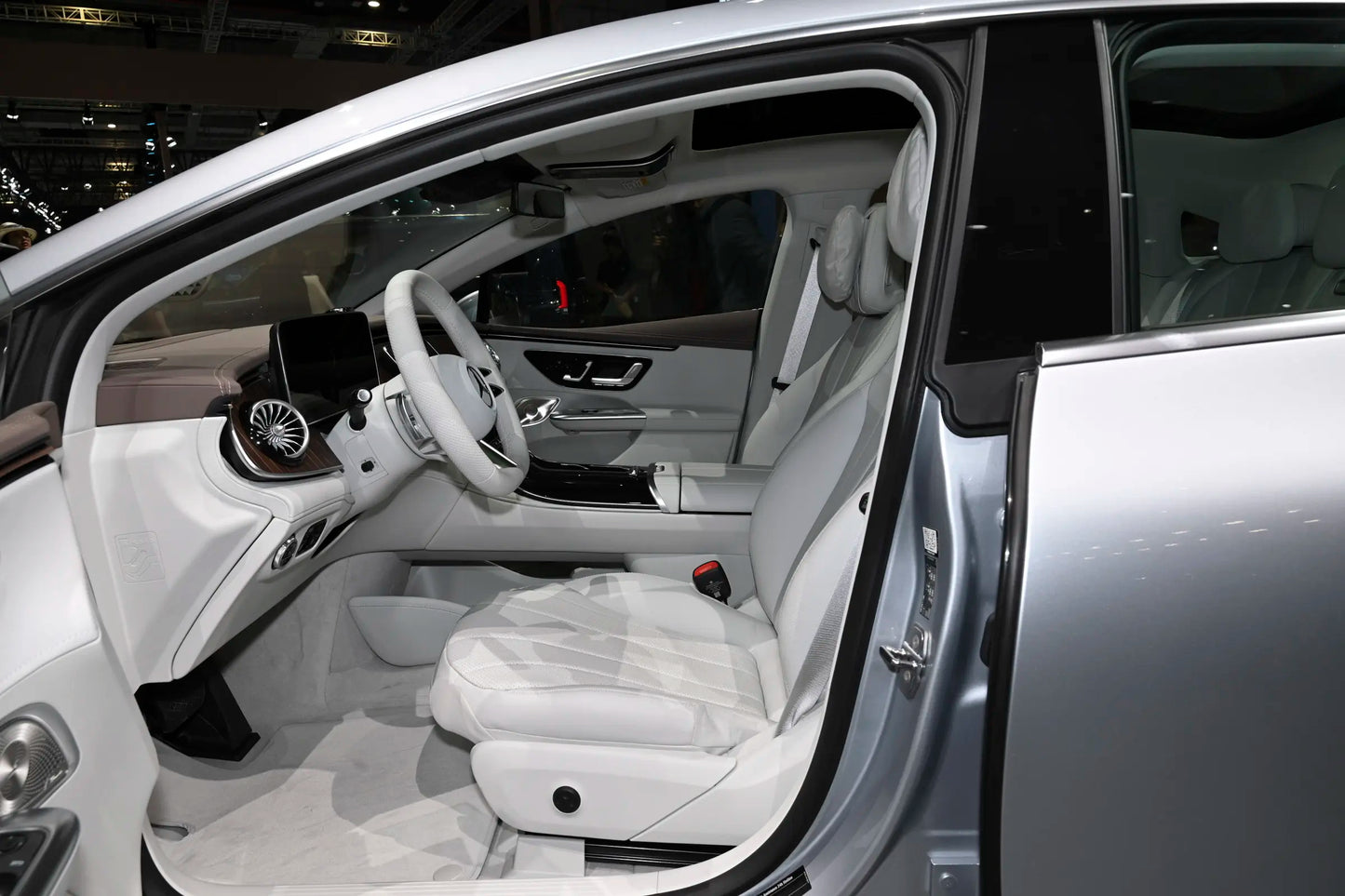 Beijing Benz EQE