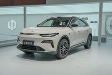 Leapmotor C11