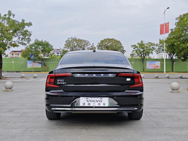 Certificated Pre-Owned Volvo S90 PHEV 2024 T8 AWD Long Range Inscription Luxury Edition -u21319598