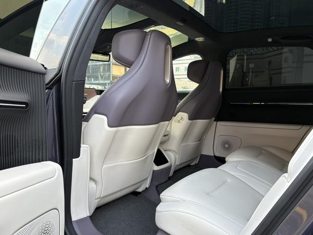 Pre-Owned AVATR 12 2023 Model 650 Three-Laser Four-Wheel Drive Performance Version