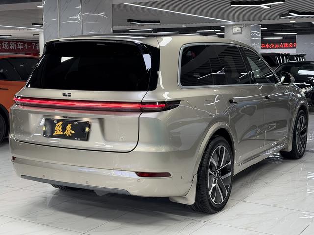 Pre-Owned Li L9 2022 Max Edition