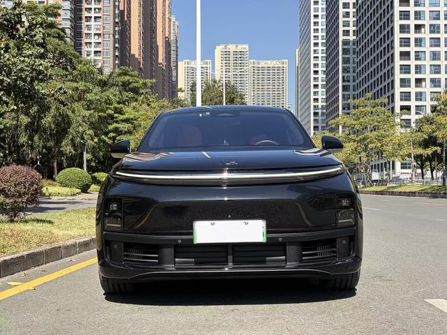 Pre - Owned 2023 Li L7 Pro Edition