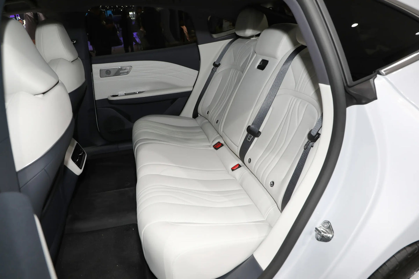 Geely Galaxy E8