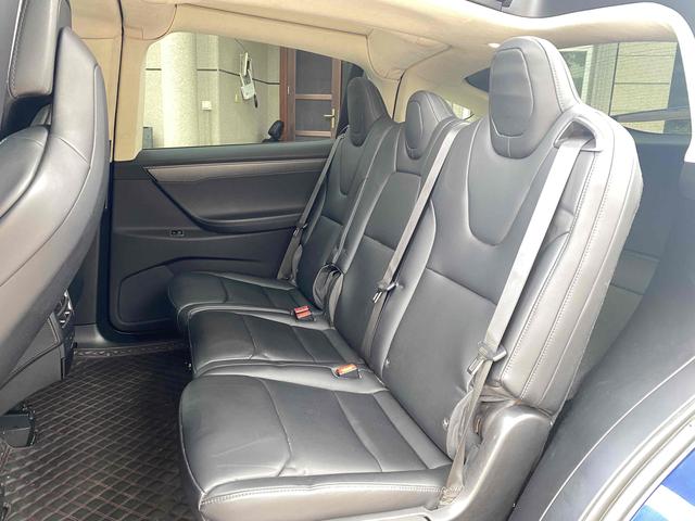 Pre-Owned Tesla Model X 2017 100D Long-Range Version