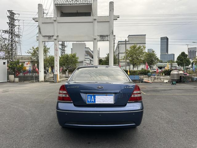 Certificated Pre-Owned Ford Mondeo 2005 2.0L Elite Edition - u21717319