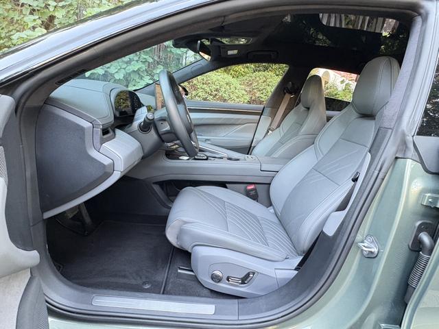 Pre-Owned ZEEKR 001 2024 WE Version 95kWh 4WD