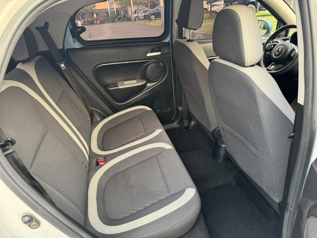 Pre-Owned Oula Black Cat 2021 Model 301km Basic Version