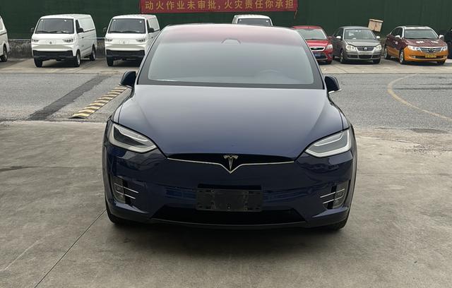 Pre-Owned Tesla Model X 2017 100D Long Range Version
