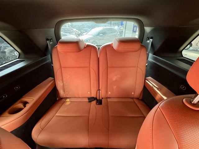 Certificated Pre-Owned Li Auto L9 2024 Ultra Edition -u22105799