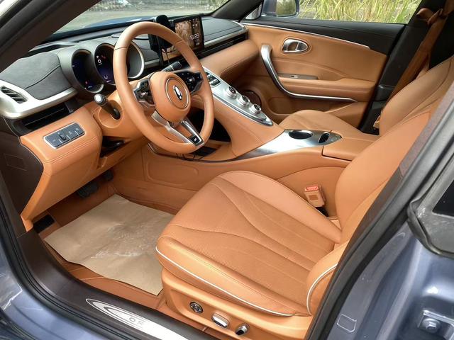 Pre-Owned Ora Lightning Cat 2022 Model 555km Premium Version