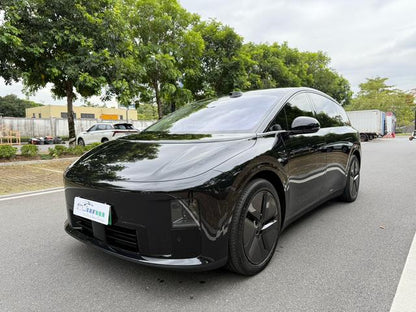 Li Auto i8 Usado 2025 Versão Standard