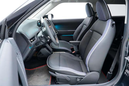 Pre-Owned Electric MINI COOPER 2024 Model COOPER E Classic Edition