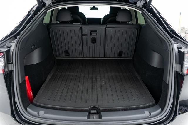 Pre-Owned Tesla Model Y 2023 Rear-Wheel Drive Version