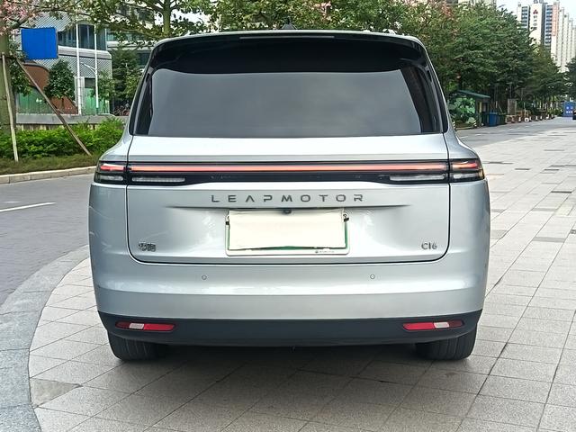 Pre-Owned Leapmotor C16 2024 Pure Electric Version 520 Premium Edition