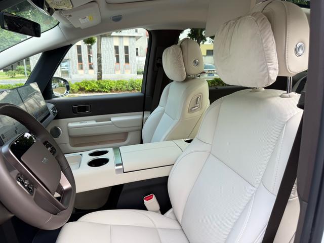 Pre-Owned Li Auto MEGA 2024 Ultra Version