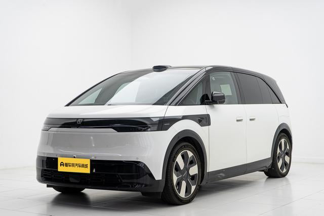 Pre-Owned ZEEKR MIX 2025 Model 102kWh Long-Range Intelligent Driving Version