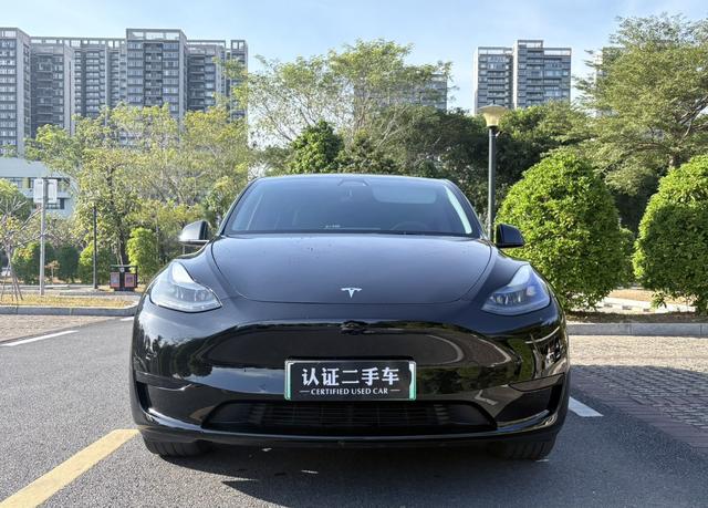 Pre-Owned Model Y 2023 Rear-Wheel Drive Edition