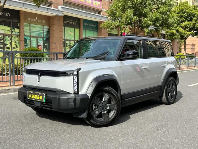 Pre-Owned iCAR 03 2024 Edition Two-Wheel Drive Long-Range Smart Fashion Edition