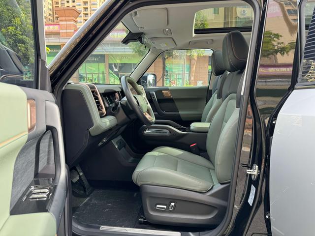 Pre-Owned iCAR 03 2024 Edition Two-Wheel Drive Long-Range Smart Fashion Edition