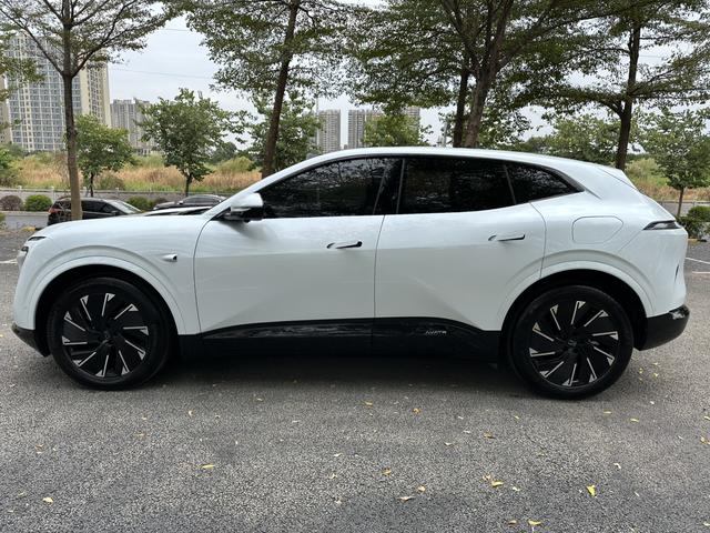 Pre-Owned Avatr 07 2024 Max Rear-Wheel Drive Extended-Range Version