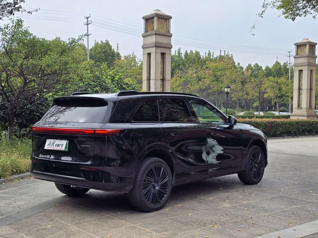 Pre - Owned XPENG G9 2025 Model 680 Long - Range Four - Wheel Drive Max