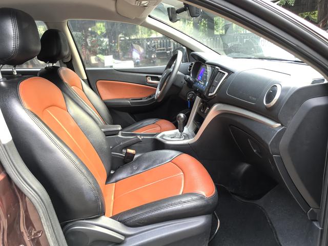 Certificated Used Venucia T70 2015 Model 2.0L CVT Ruixiang Edition