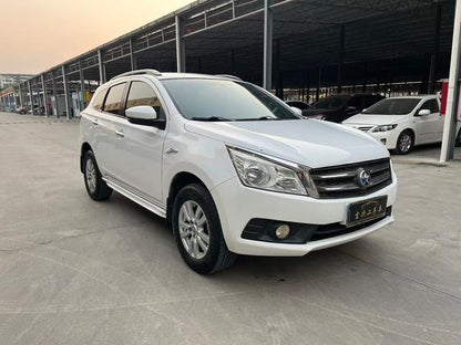 Certificated Used Dongfeng Nissan T70 2015 2.0L CVT Ruixiang Edition
