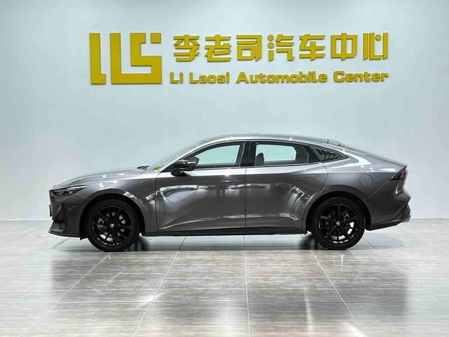 Certificated Used Changan UNI-V Intelligent Electric iDD 2023 Edition Intelligent Electric iDD 113km Intelligent Fun Version (Fast Edition)