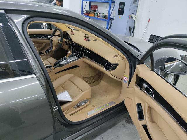 Certificated Used 2014 Porsche Panamera E-Hybrid Panamera S E-Hybrid 3.0T