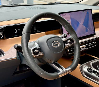 Certificated Used GAC Trumpchi E8 Phev 2024 2.0Atk 150Km Max Version