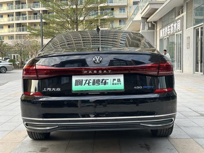 Certificated Used SAIC Volkswagen Passat PHEV 2023 430PHEV Hybrid Luxury Edition