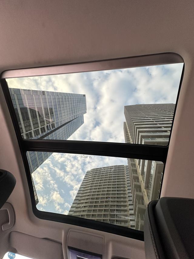 Certificated Used SAIC Volkswagen Passat PHEV 2023 430PHEV Hybrid Luxury Edition