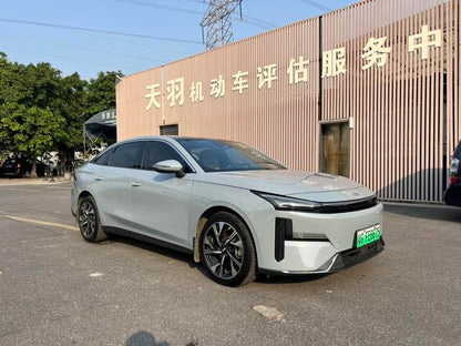 Certificated Used Geely Galaxy L6 2023 1.5T DHT 125km Starship