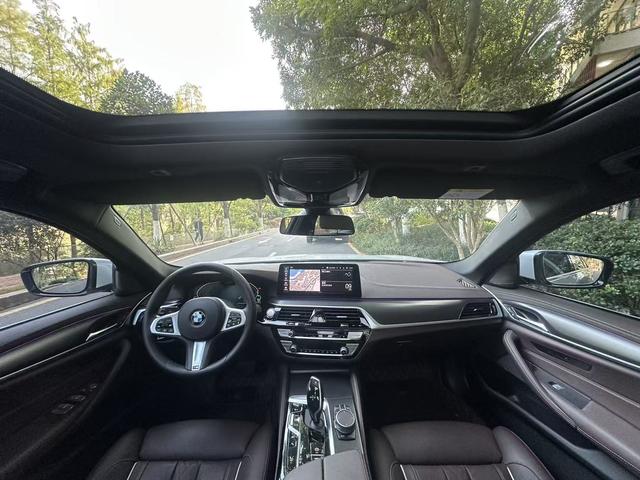 Certificated Used BMW 5 Series PHEV 2021 535Le Luxury Package