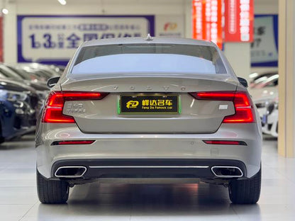 Certificated Used Volvo S60 PHEV 2022 T8 E-Drive Hybrid AWD Inscription Luxury Edition