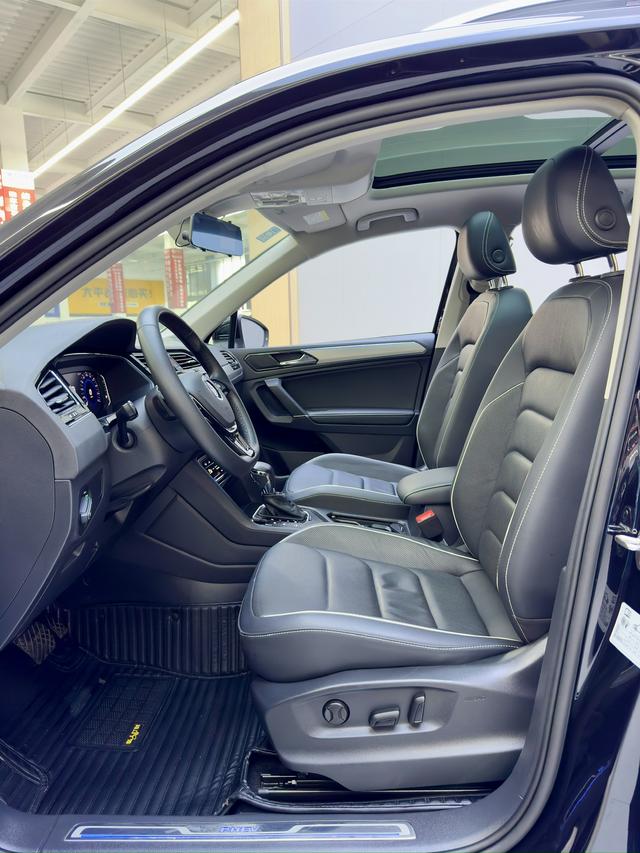 Certificated Used Tiguan L PHEV 2020 430PHEV Plug-in Hybrid Flagship Edition