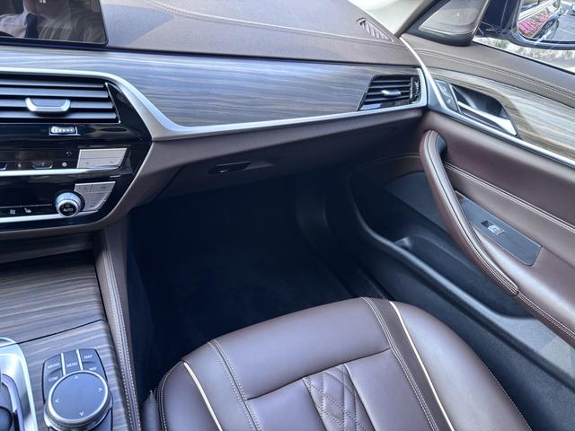 Certificated Used BMW 5 Series PHEV 2019 Refacelift 530Le Pioneer Edition