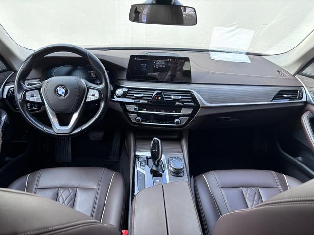 Certificated Used BMW 5 Series PHEV 2019 Refacelift 530Le Pioneer Edition