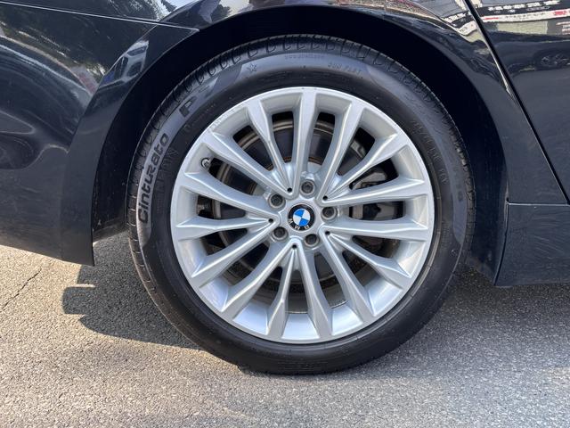 Certificated Used BMW 5 Series PHEV 2019 Refacelift 530Le Pioneer Edition